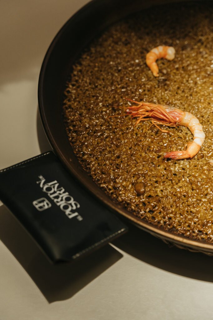 Paella, arroz seco y arroz del señoret: palabras que no significan lo mismo