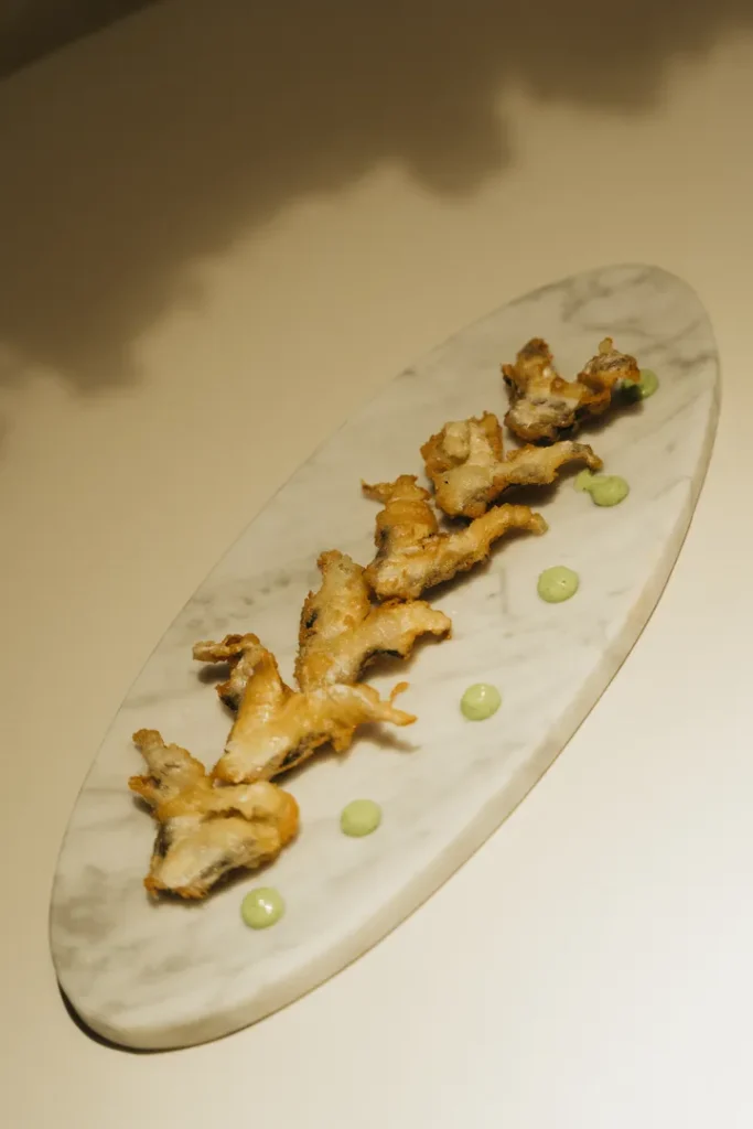 Cómo elegir el plato principal después de compartir entrantes