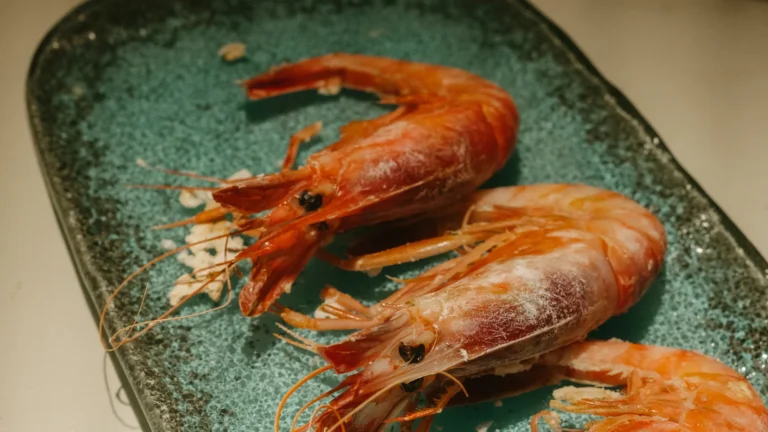 Gamba roja servida en El Portón de Sorní